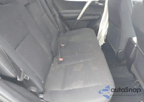 2018 Toyota Rav4 Xle z USA, uszkodzony, nr VIN 2T3RFREV6JW763345